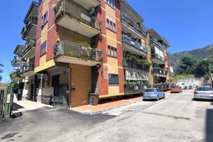 4 LOCALI A SANTA MARIA A VICO