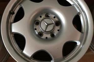 CERCHI IN LEGA MERCEDES