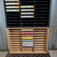 porta cassette a muro  e cassette varie