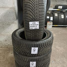 4 - BRIDGESTONE BLIZZAK 6 225/55R18 102V