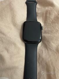 Apple Watch Seria 4 GPS Cellular - 44 mm alluminio