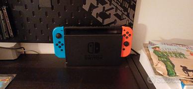 Switch + 4 giochi