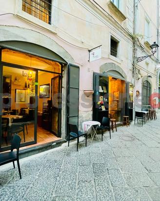 Centro storico- attivita' commerciale