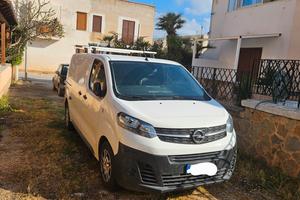 furgone opel vivaro 2000