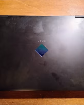 HP OMEN 15 Gaming – i7, GTX 1660 Ti, 16GB RAM, SSD