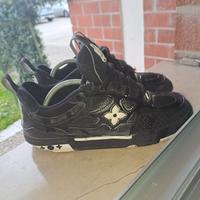 Luis Vuitton skate nere con dettagli bianchi