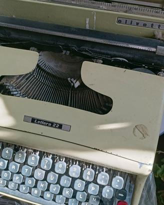 Lettera 22 Olivetti