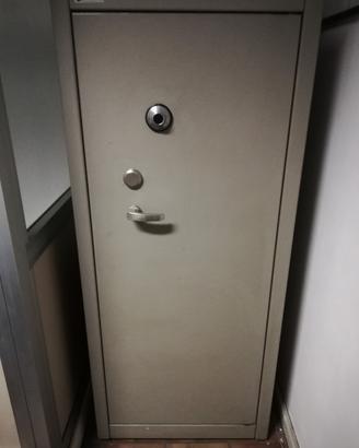 armadio di sicurezza 