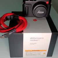 LEICA D LUX 8  - PARI AL NUOVO!!!!!