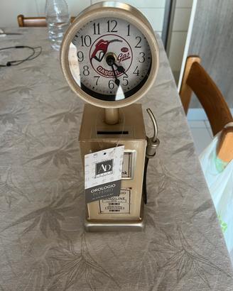 Orologio salvadanaio vintage