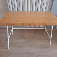Scrivania Ikea. Lillasen 