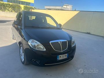 Lancia ypsilon 1.3 multijet
