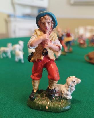 S tatuette presepe.  40 pezzi 