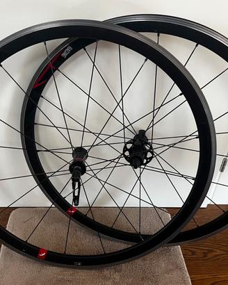 Fulcrum racing 4