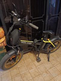 BICICLETTA A PEDALATA ASSISTITA