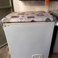 Congelatore a pozzetto