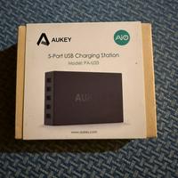 Caricatore/alimentatore Aukey