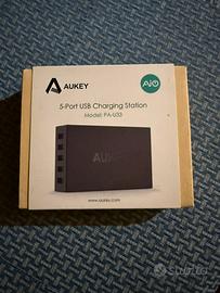 Caricatore/alimentatore Aukey