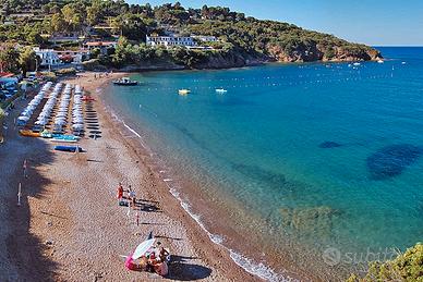 Settembre Elba-Trilocale a 30 metri dalla spiaggia