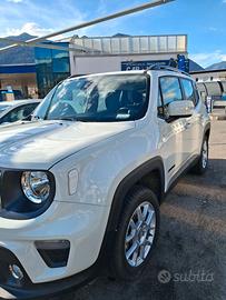 Jeep Renegate anno 2018 usata pochissimo