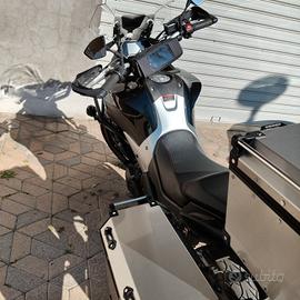 Voge Valico 500DS colore nero lucido