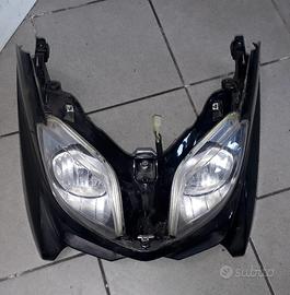 X-Max 10-13: faro parafango pinza forcella scudo