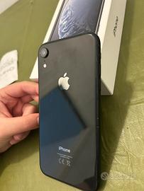 iPhone XR 64GB