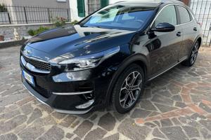 Kia xceed 1.6 CRDI MHEV 136 cv High Tech