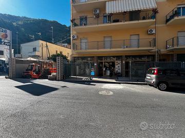 Attività commerciale edilizia