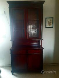 Credenza in arte povera inizi 900