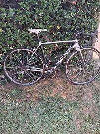  Bicicletta da corsa 