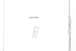 Box / Garage di 12 m² a Gabicce Mare