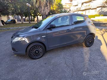 Lancia Ypsilon 0.9 Twin Air