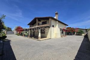Villa singola Fiumicino [Brav. AlbuccetoVRG]