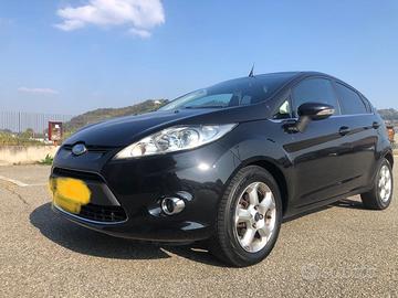Ford fiesta titanium 1.4 95cv GPL