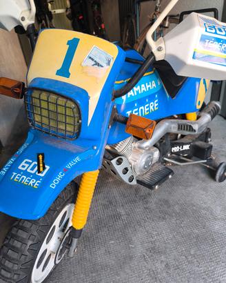 moto elettrica.per bambini vintage 