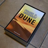 DUNE Frank P. Herbert libro romanzo