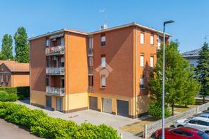4 LOCALI A RUBIERA