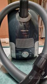 Aspirapolvere Miele