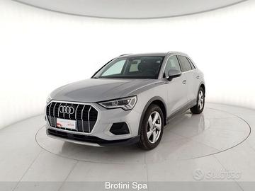Audi Q3 2.0 35 TDI S Tronic Business Advanced