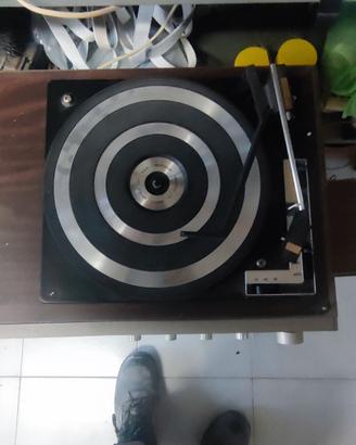 gira dischi e radio 