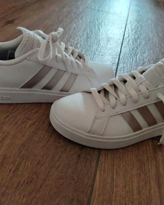 scarpe Adidas n.38
