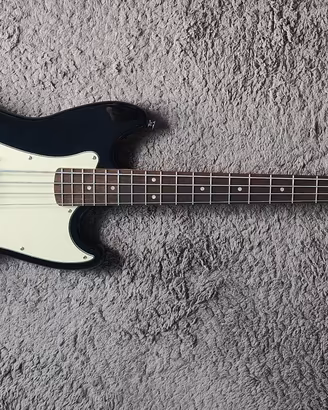 Squier Bronco Bass – Modificato