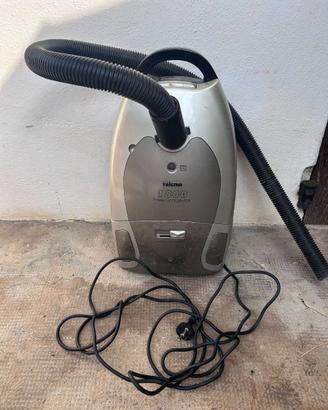 Aspirapolvere Tristar 1800 watts