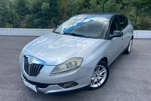 Lancia Delta 1.6 MJT DPF Platino