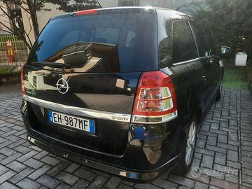 opel zafira 1.7   posti 7