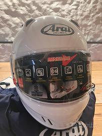 Casco ARAI Renegade V.     NUOVO