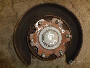 MONTANTE POST. SINISTRO PAJERO V60 3.2 DID 2003