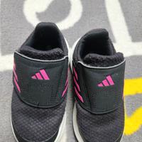 Scarpe da ginnastica adidas nere e rosa 25