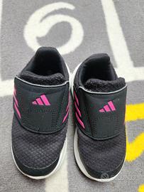 Scarpe da ginnastica adidas nere e rosa 25
